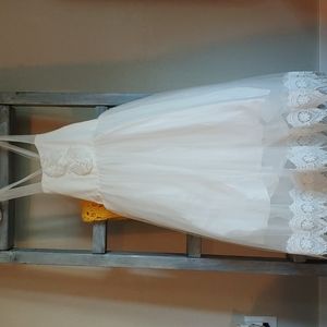 Girls flower girl/special occasion dress